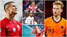 Sejumlah pemain terbaik Eropa angkat koper dari Euro 2020 (Euro 2021) usai gagal membawa negaranya menang di babak 16 besar. Berikut 6 pemain berlabel bintang yang tak akan kita lihat penampilannya lagi di Piala Eropa tahun ini.