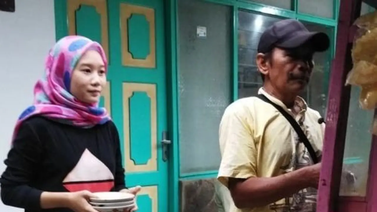 Anak Penjual Bakso Jadi Pegawai Kejaksaan Setelah Dua Kali Gagal Tes, Kisah Perjuangannya Bikin Terenyuh