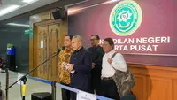 Kuasa Hukum Sebut Tak Ada Kerugian Negara, Nadiem Layak Bebas