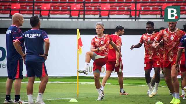 Foto: Melihat Skuad PSS Sleman Latihan Jelang Hadapi Bali United di Pembukaan BRI Liga 1 2023 / 2024