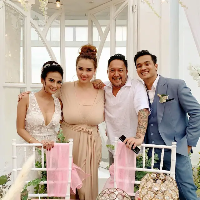 7 Momen Resepsi Pernikahan Vanessa Angel di Bali, Meriah Dihadiri Sahabat
