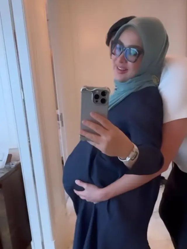 Syahrini jalani kehamilan (Instagram/princessyahrini)