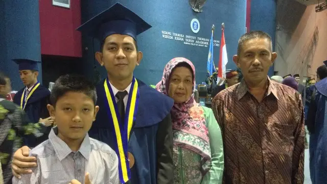 Try Juandha dan keluarga. Dok Pribadi