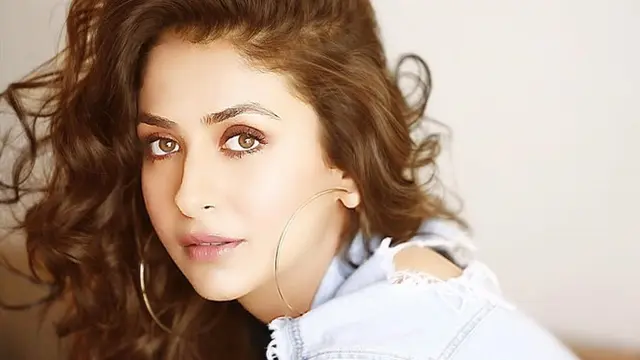 Ingat Pooja Adik Anjali di Kabhi Khushi Kabhi Gham? Ini 6 Potret Terbarunya Bikin Pangling