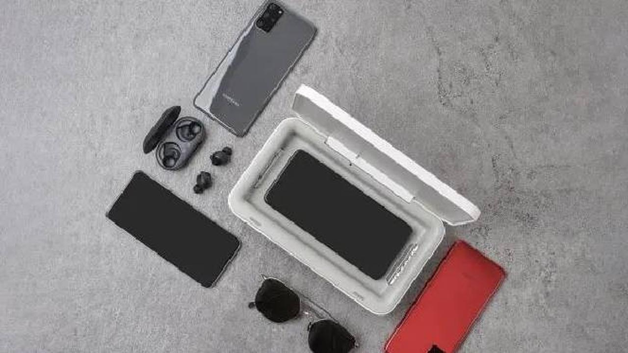 Charger nirkabel Samsung. Dok: engadget.com