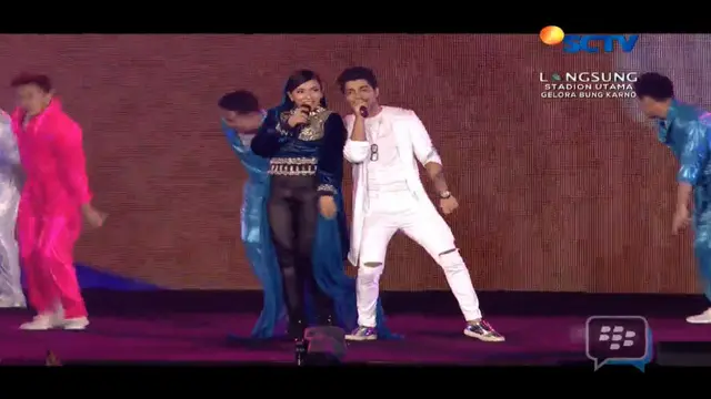 Denada dan Siddharth Slathia