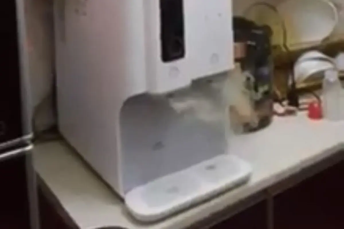 Dispenser Air