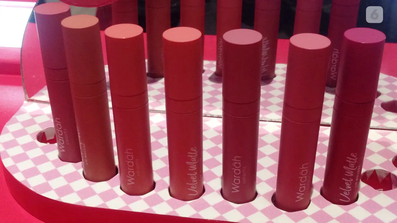 Wardah Colorfit Velvet Matte Lip Mousse