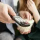 Pemilik Pesona TV Divonis 1 Tahun Penjara dalam Kasus Pembajakan Nex Parabola (©merdeka.com)