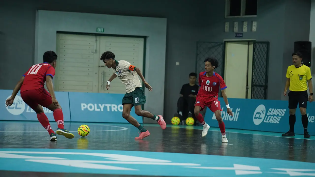 Pertandingan futsal di Campus League