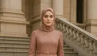Model Gamis Brokat Tali Pinggang Depan yang Sedang Tren 2025/AI