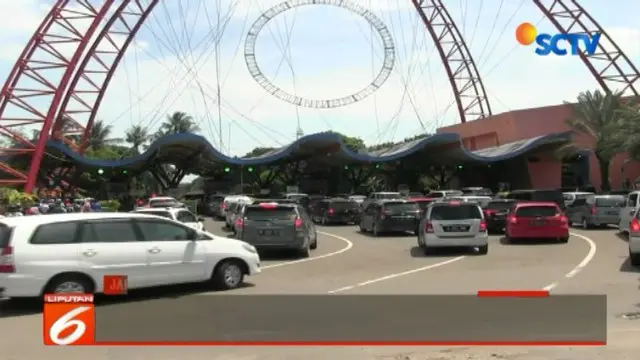 Libur Akhir Pekan, Antrean Masuk Kendaraan ke Ancol Mengular