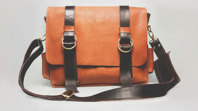 Bersihkan Bagian Dalam Tas