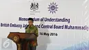 Ketua Umum PP Muhammadiyah Haedar Nasir menyampaikan kata sambutan di Jakarta, Senin (16/5). Nota kesepahaman tersebut dilakukan untuk menjalin kerjasama dalam bidang pembangunan toleransi, pluralisme, dan HAM. (Liputan6.com/Immanuel Antonius)