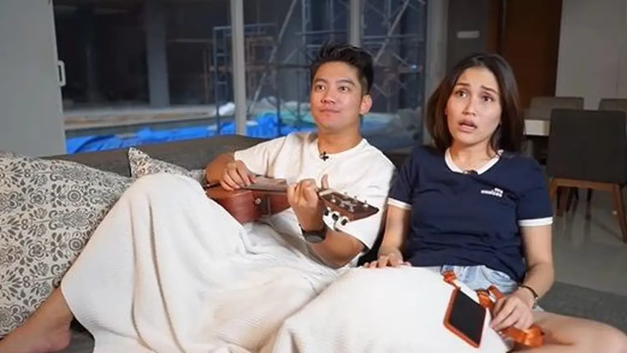 Sempat 4 Tahun Musuhan, Ini 6 Potret Kebersamaan Ayu Ting Ting dan Boy William (Sumber: YouTube/Qiss You TV)