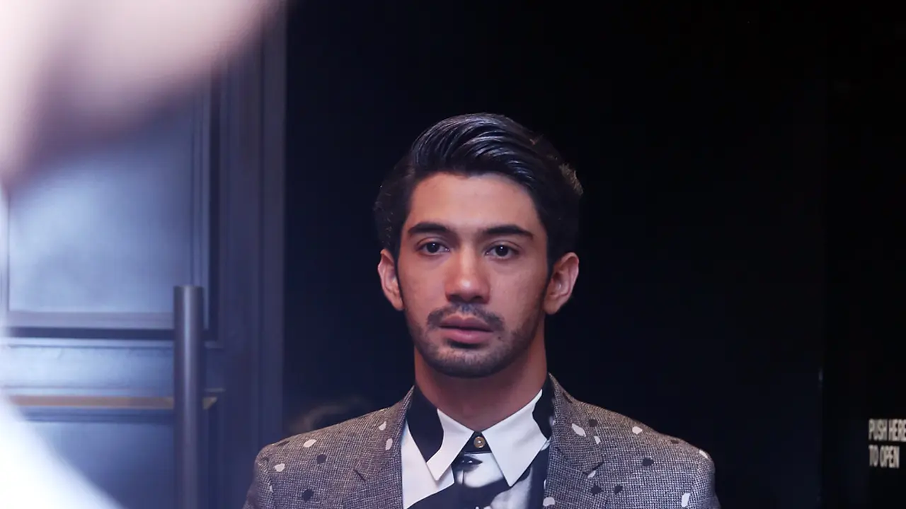 [Bintang] Reza Rahadian