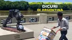 Video mengenai patung Lionel Messi yang berada di kota Buenos Aires dipotong dan dicuri sebagian tubuhnya pada Selasa(10/1/2017).