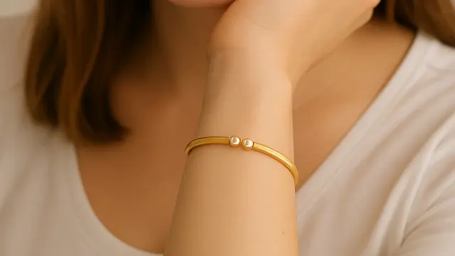 Model Gelang Emas yang Cocok untuk Ibu Muda/Ilustrasi gambar oleh AI