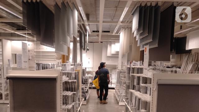 Corona Merebak, Ritel Modern Non-Pangan Sepi