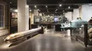 Koleksi benda yang dipamerkan dalam pameran untuk memperingati 75 tahun kemenangan pada perang antifasis dunia di Imperial War Museum, London, Inggris, 11 Agustus 2020. (Xinhua)