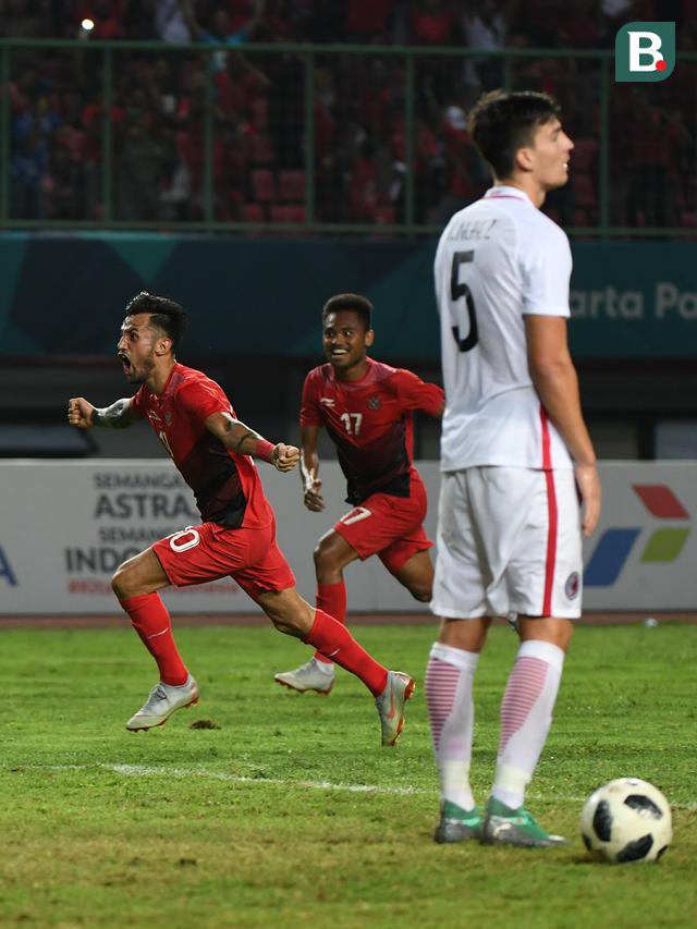 Sepak Bola : Indonesia Vs Hong Kong