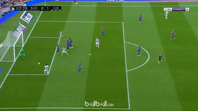 Gelandang Timnas Jepang, Takashi Inui, kejutkan Barcelona lewat gol cepat dalam pekan terakhir La Liga. This video presented by Ballball.