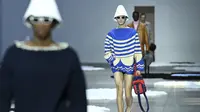 Prada Rilis Koleksi Made in India Usai Skandal Jiplak Sandal Kulit Tradisional