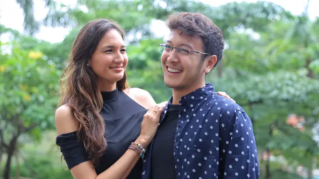 [Fimela] Nadine Chandrawinata dan Dimas Anggara