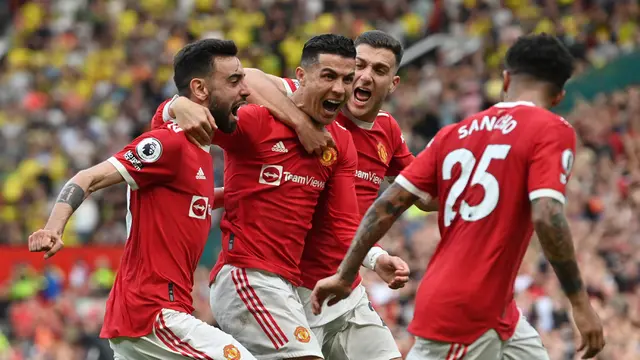 Foto: Cristiano Ronaldo Unjuk Gigi, Cetak Hattrick dan Gol Tendangan Bebas Ciri Khas