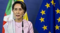 Aung San Suu Kyi dalam lawatannya ke Uni Eropa (AP/Virginia Mayo)