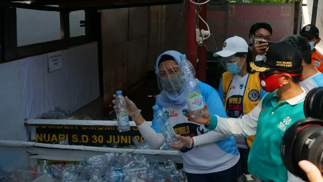 Kolaborasi Wujudkan Bumi yang Bersih dan Sehat dalam World Cleanup Day 2020
