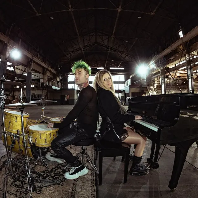 Avril Lavigne dan Mod Sun. (Instagram/ avrillavigne)