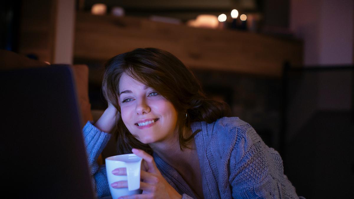 15 Rekomendasi Feel Good Movie Terbaik untuk Usir Penat, Cocok Jadi Mood Booster