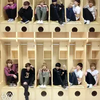 Backstage before rehearsals at the 2012 China-Korea Friendship Concert (Photo : Pinterest)