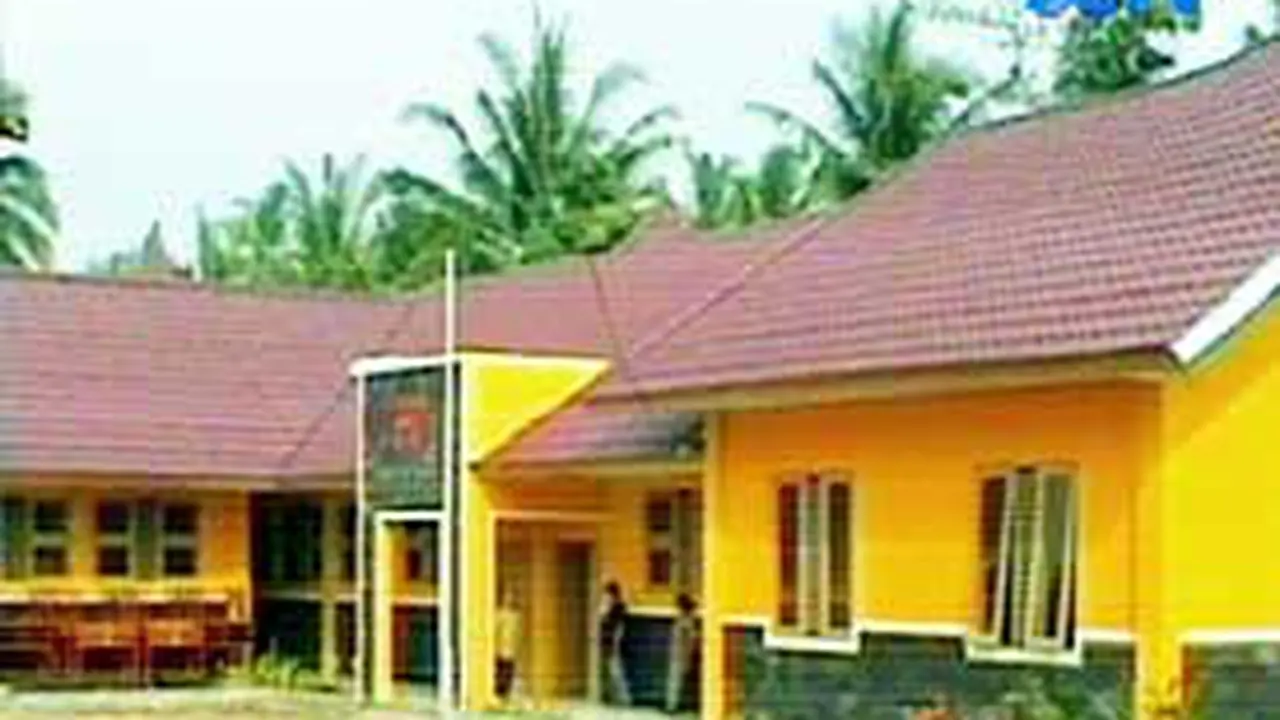 080222apundi-amal.jpg