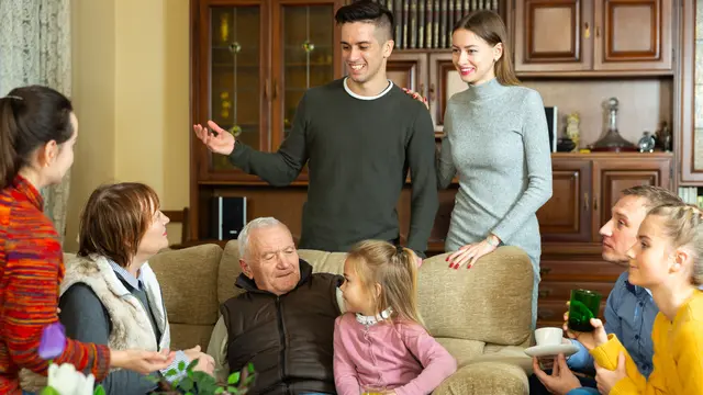 Tak Ragu Meminta Restu Orang Tua Maupun Calon Mertua