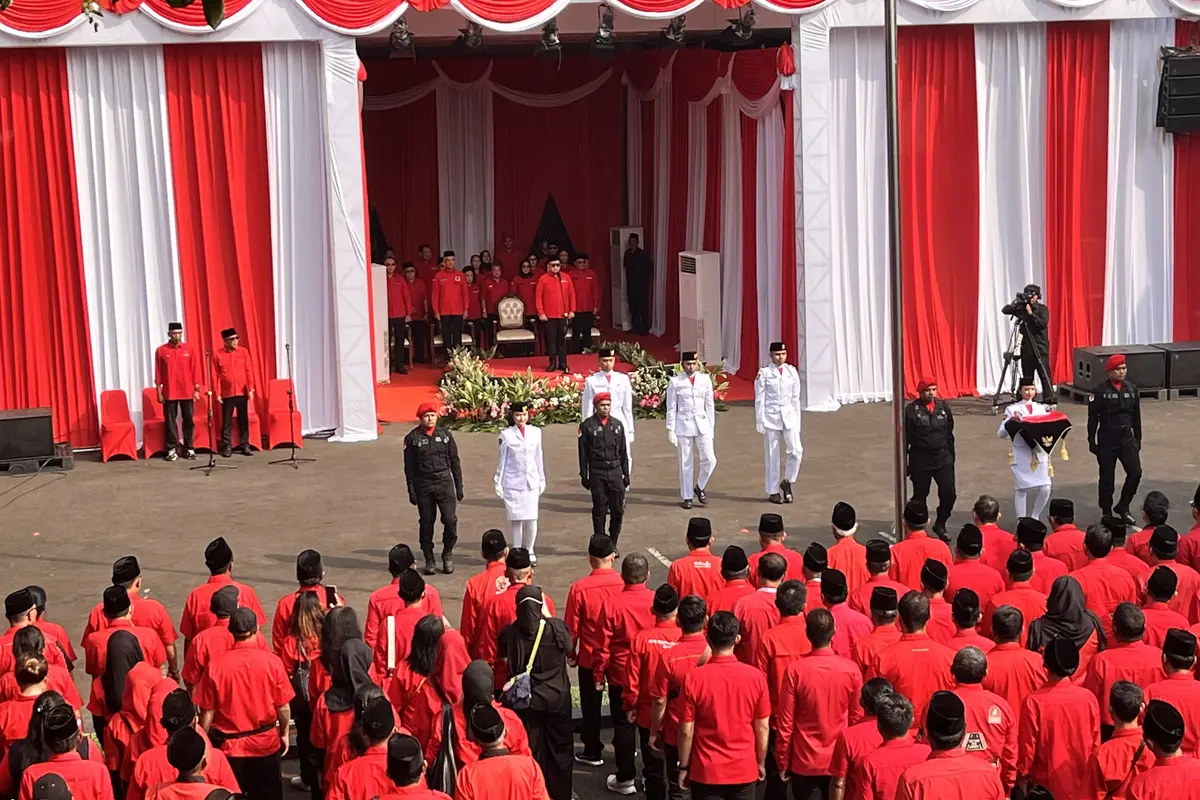 Sekjen PDIP Hasto Kristiyanto pimpin upacara hari lahir Pancasila