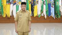 Pelaksana tugas (Plt) Gubernur Aceh Nova Iriansyah usai dilantik di Kantor Kemendagri, Jakarta, Senin (9/7). (Liputan6.com/Herman Zakharia)