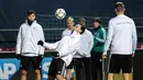 Gagal total di Piala Dunia 2018, membuat timnas Jerman berbenah dan melakukan banyak perubahan skuad jelang lawan Rusia. (AFP/Robert Michael)