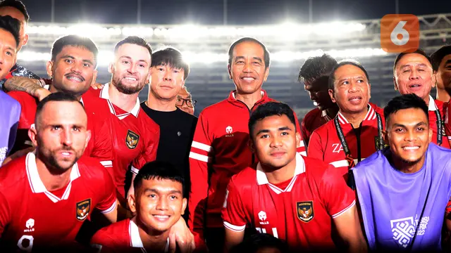 Foto: Antusiasme Presiden Joko Widodo saat Nonton Langsung Timnas Indonesia di Piala AFF 2022