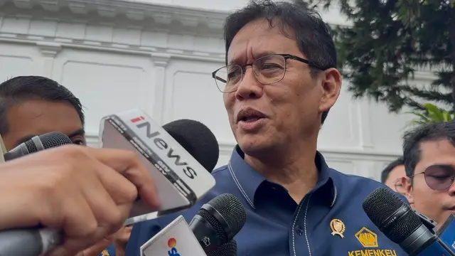 Menteri Keuangan Purbaya Yudhi Sadewa di Kompleks Istana Kepresidenan Jakarta. Purbaya datan ke Istanandengan sejumlah menteri. (Istimewa)