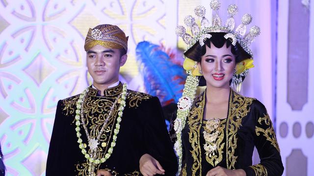 Ilustrasi pernikahan, menikah, pengantin, Jawa