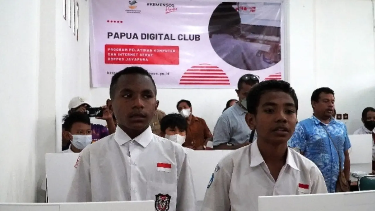 Anak Papua.