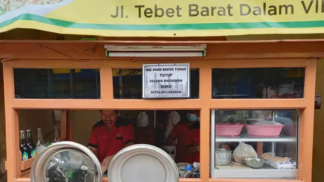 12 Rekomendasi Tempat Makan Enak di Dekat Stasiun LRT Cikoko 2025, Wajib Dicoba