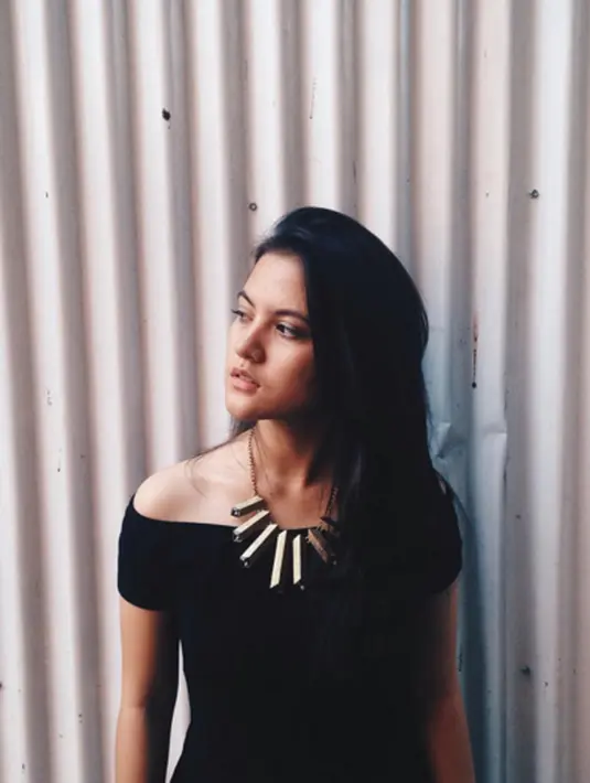 Pesona   kecantikan yang dimiliki Marsha Aruan memang memikat hati pria.  (via instagram@aruanmarsha/Bintang.com)