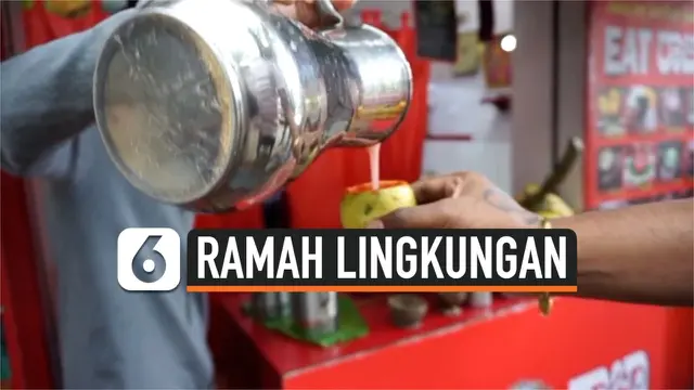 VIDEO: Unik, Penjual Jus Buah Ini Sajikan Minuman Tanpa Gelas