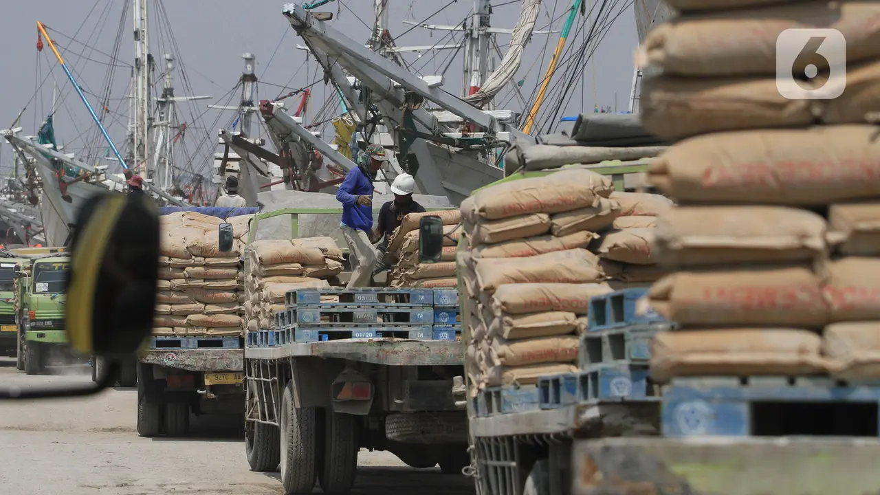 Aktivitas Pelabuhan Sunda Kelapa