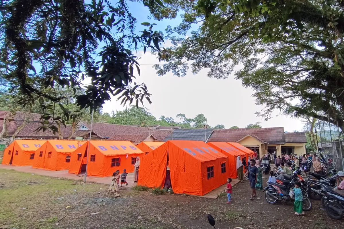 Lokasi pengungsian warga terdampak tanah bergerak di Sukabumi. (Liputan6.com/Fira Syahrin)