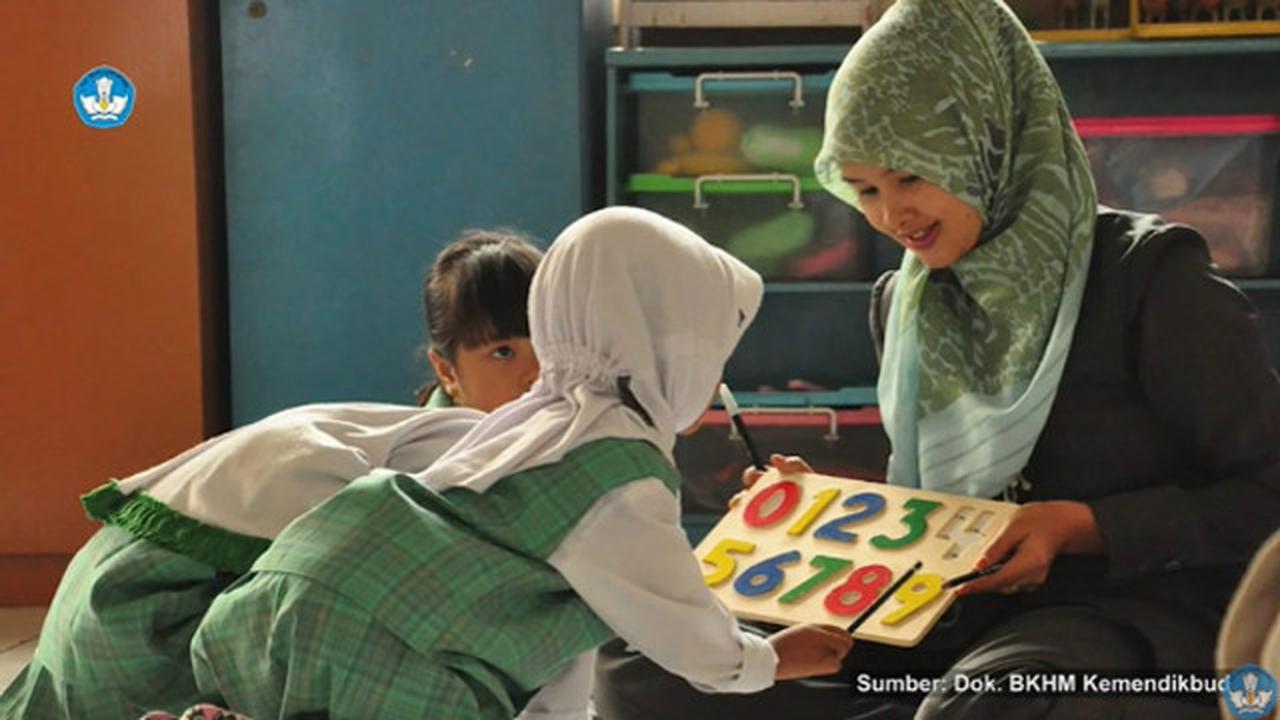 7 Tips Bagi Pengajar Hadapi Krisis Pandemi Covid-19 Versi Mendikbud Nadiem