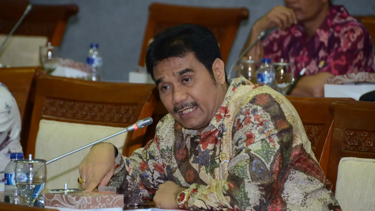 Sutan Gerindra Desak Kemendikbud Evaluasi UKG